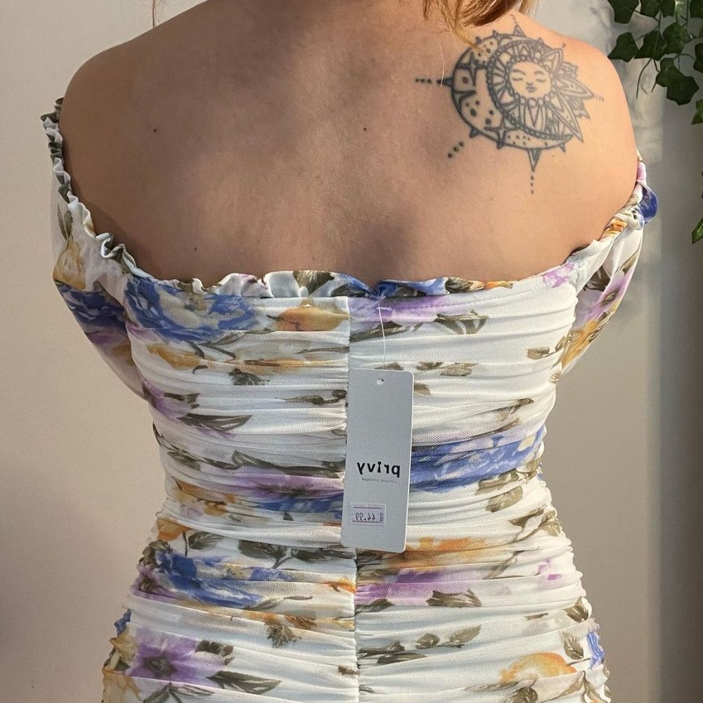 Beautiful Floral Soft Dress - Picture 3 of 6